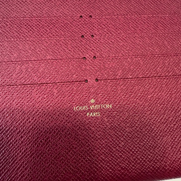 Louis Vuitton Burgundy Card Holder - Picture 2 of 4
